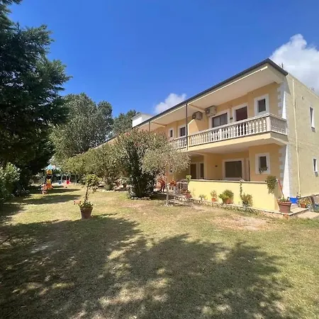 Marino Apart-hotel Baks-Rrjoll