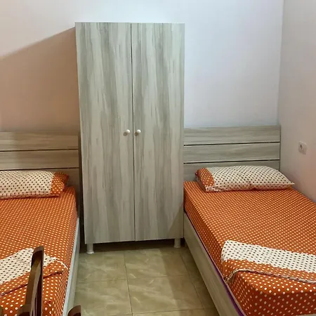 Marino * Baks-Rrjoll